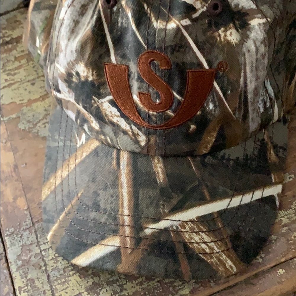 Real tree cap - Picture 2 of 5